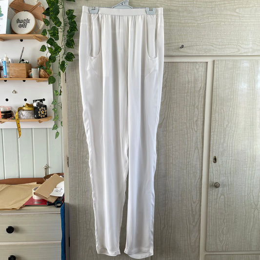 (L) Bounce Sheer White Pants