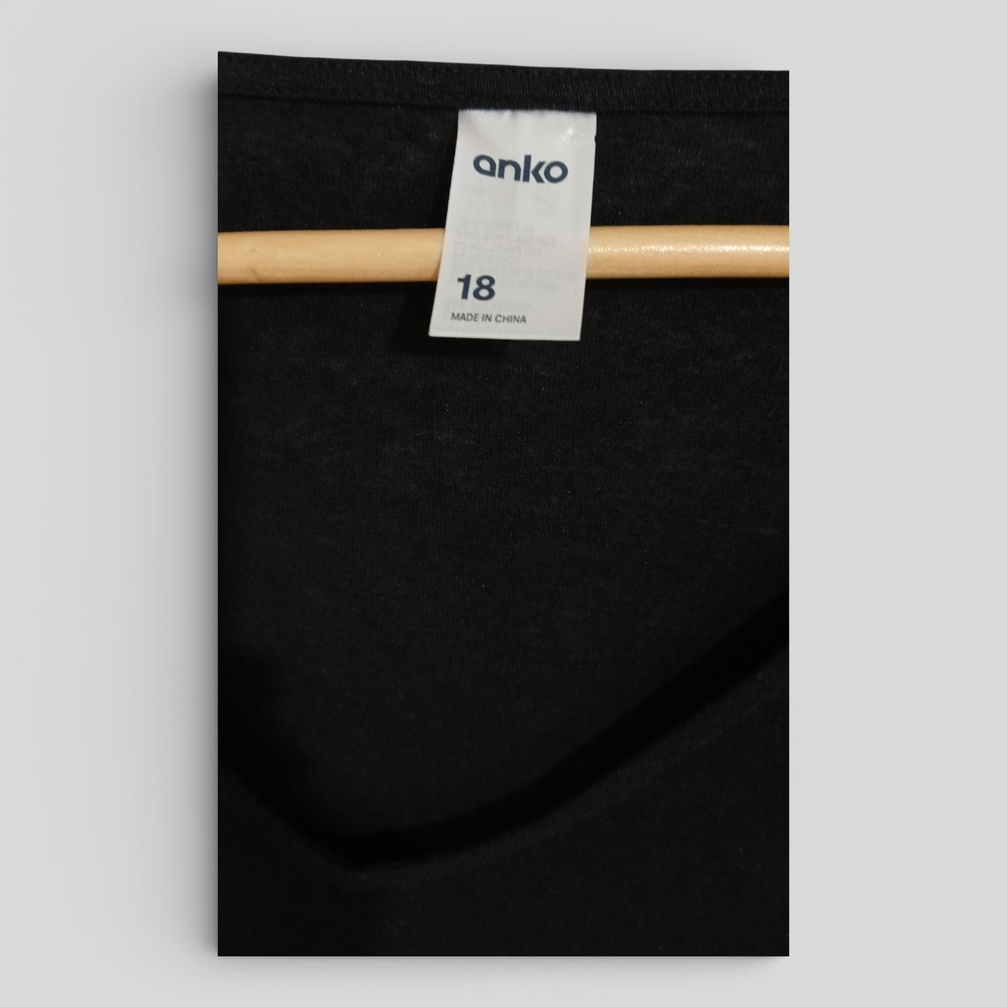 (18) Anko | Black Tee