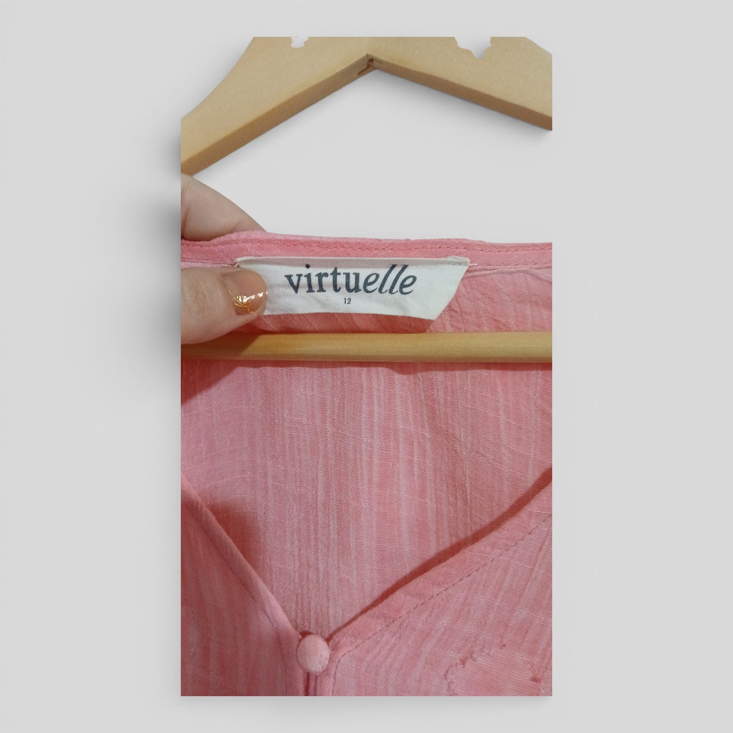 (12) Virtuelle | Pink Blouse