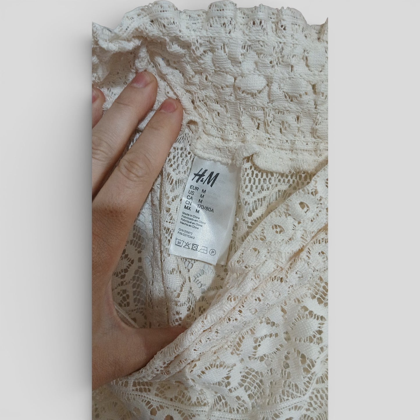 (M) H&M | Lace Shorts