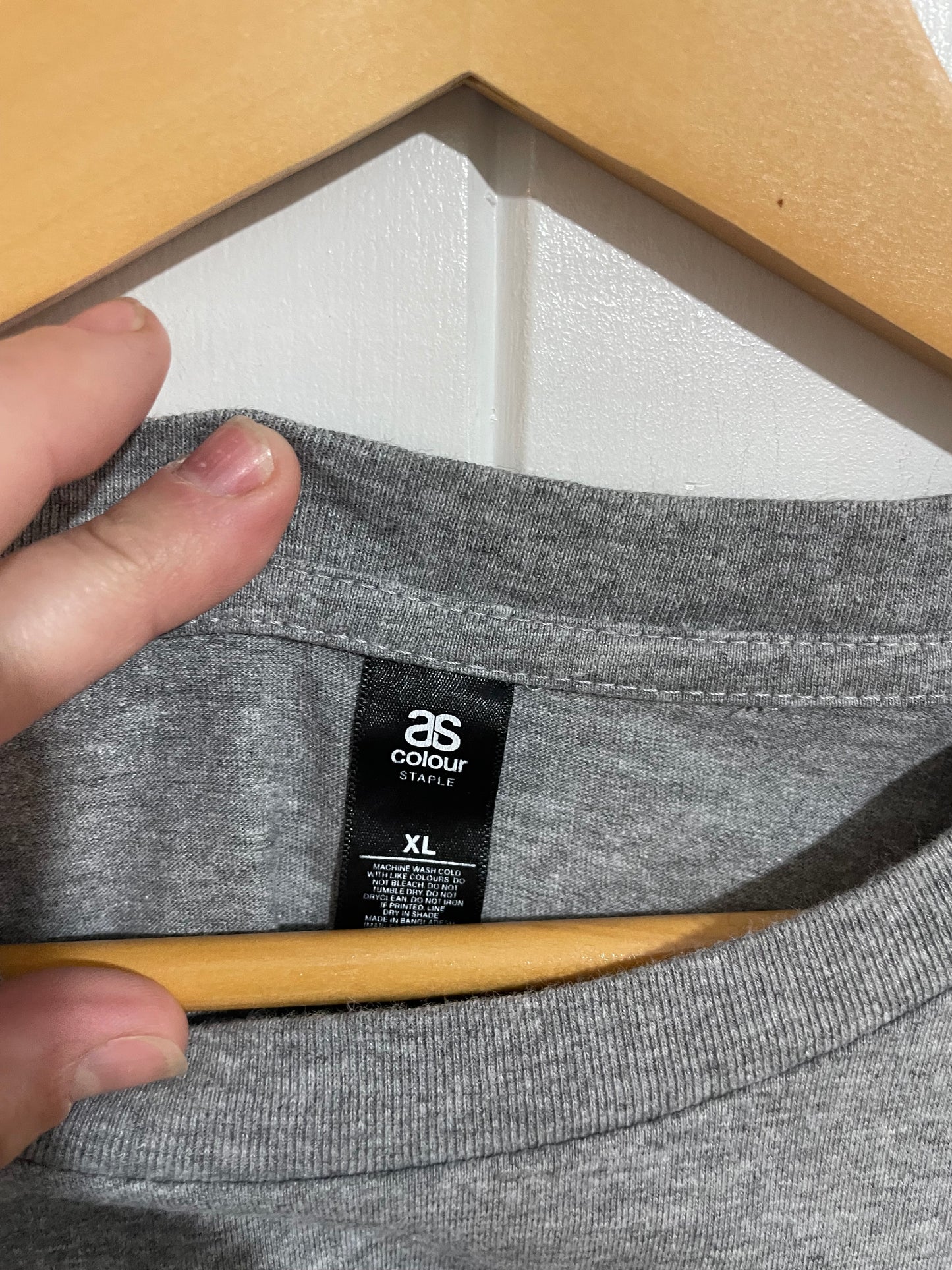 (XL) Hardly Working | Tee