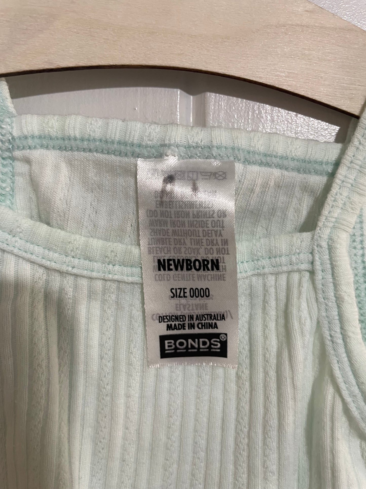 (0000JNR) Bonds | Mint Green Singlet