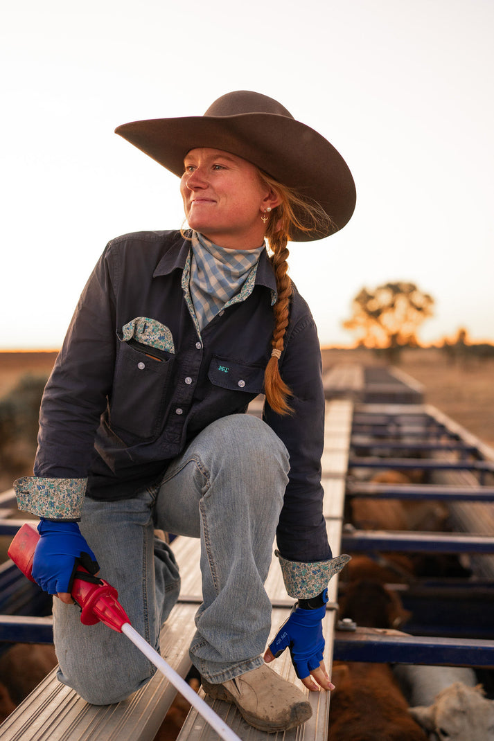 FarmHER Hands | 'The Staple Blue' | UPF50+ Gloves