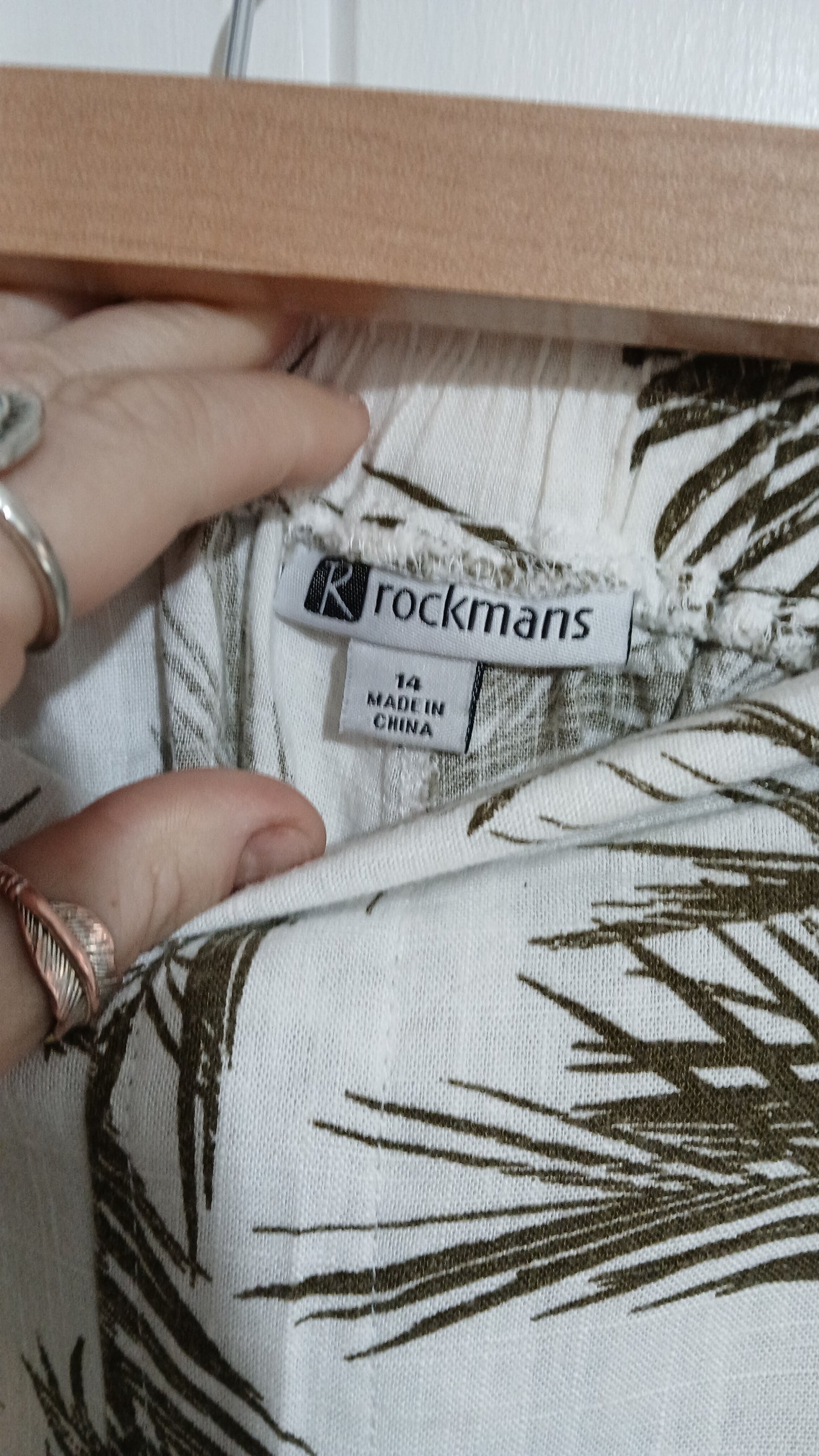 (14) Rockmans | Palm Shorts