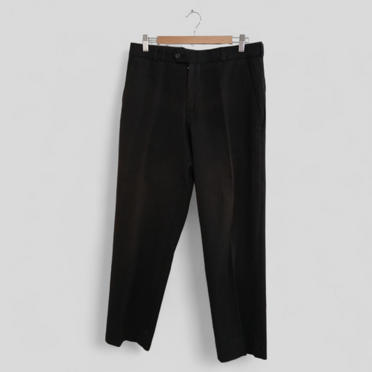 (32x32) RemGrandt | Black Pants