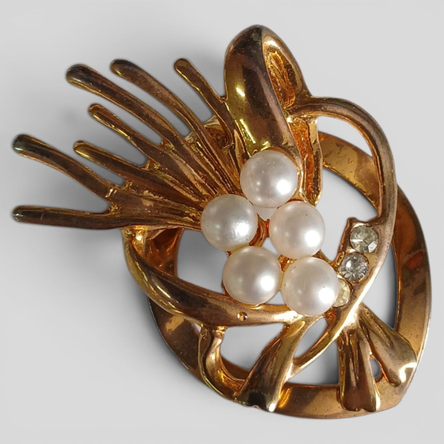 Brooch | Gold Pearl Diamonte