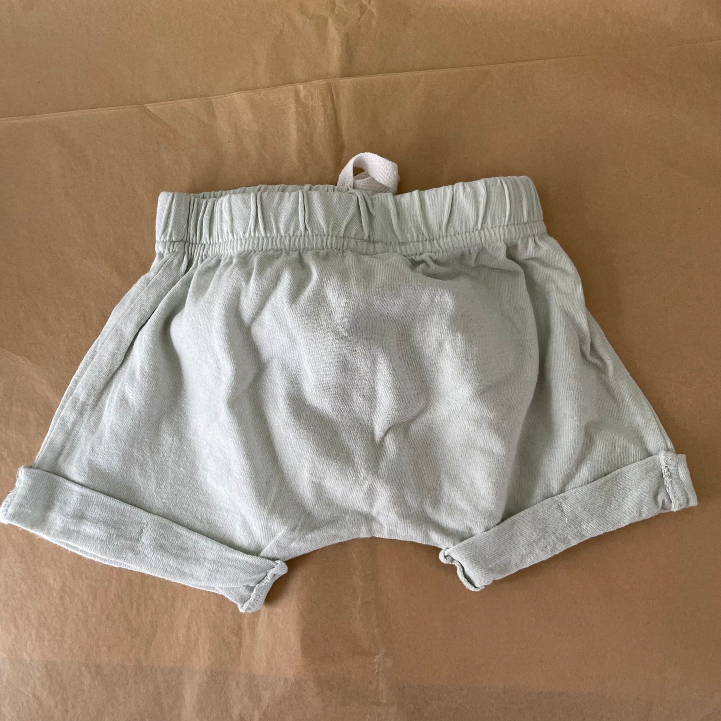 (0000) Baby Berry pale mint shorts