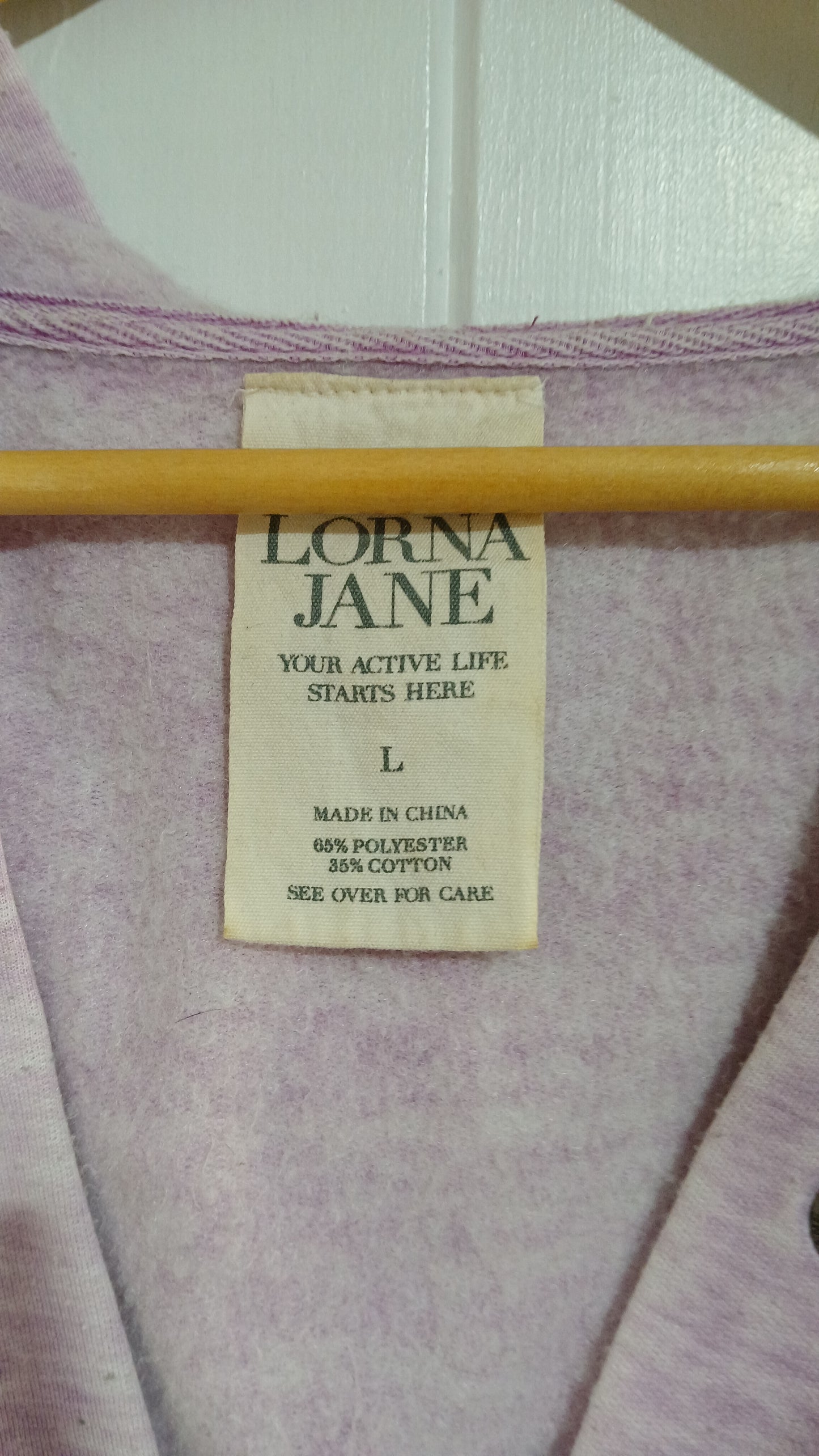 (L) Lorna Jane | Distressed Sleevless Hoodie