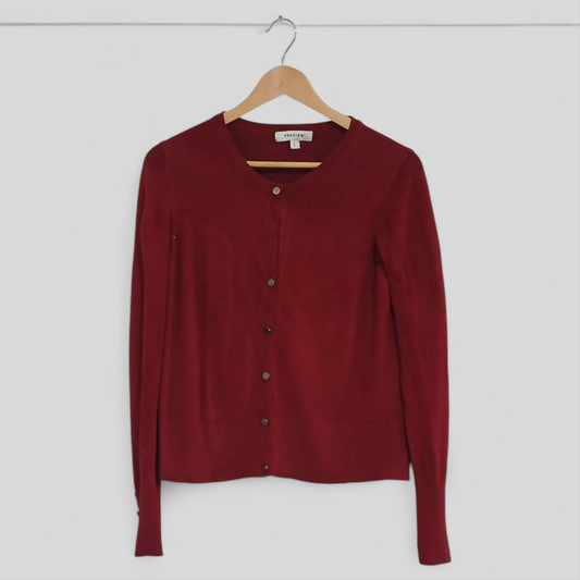 (L) Preview | Red Cardigan