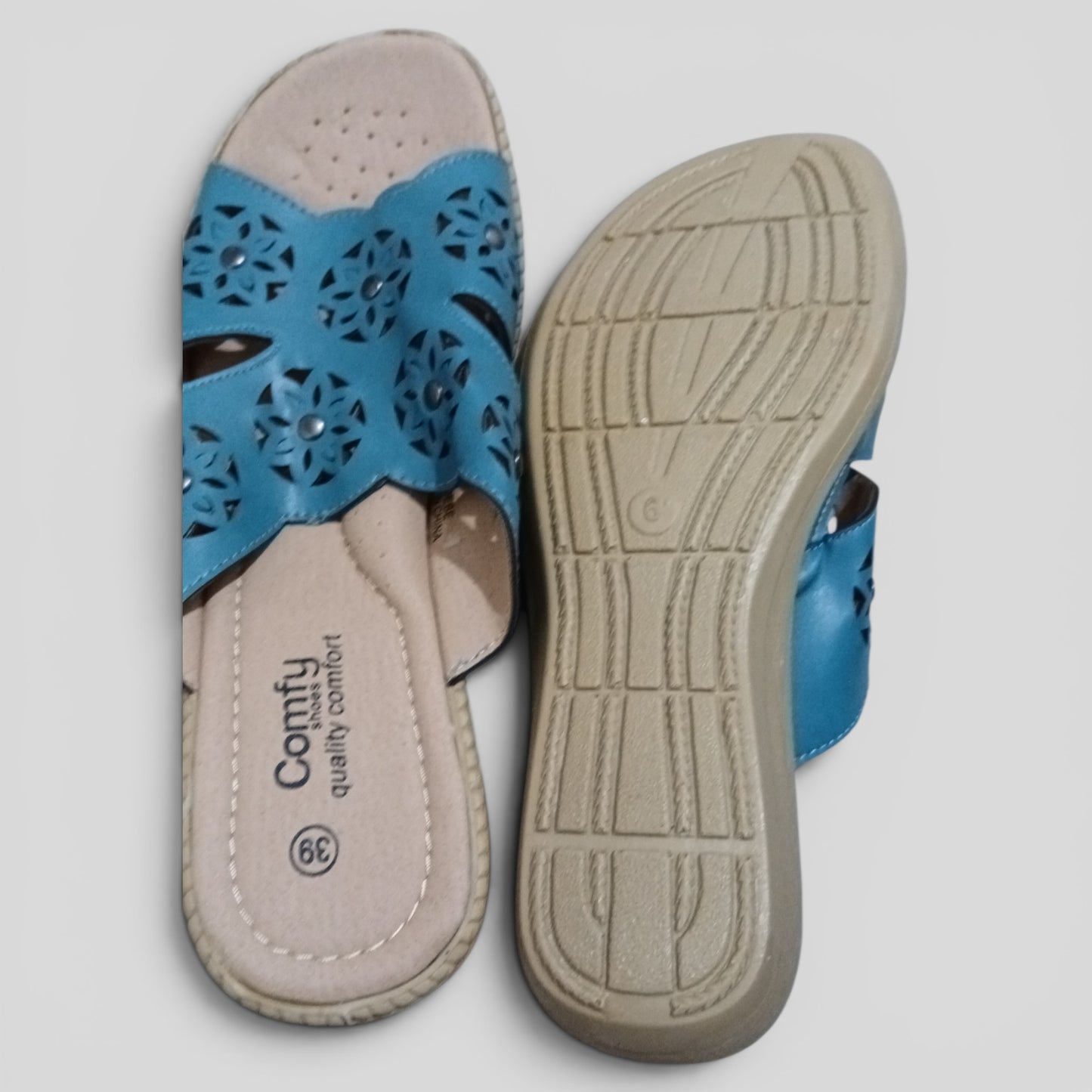 (39) Comfy Shoes | Blue Slides