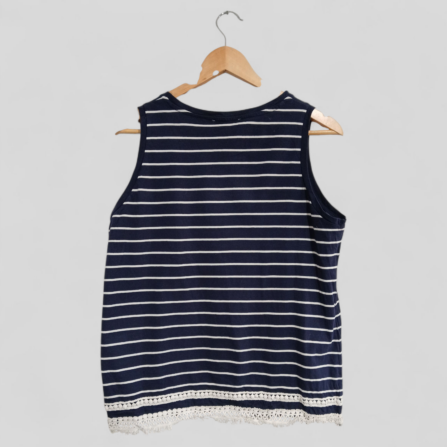 (16) Target | Striped Tank