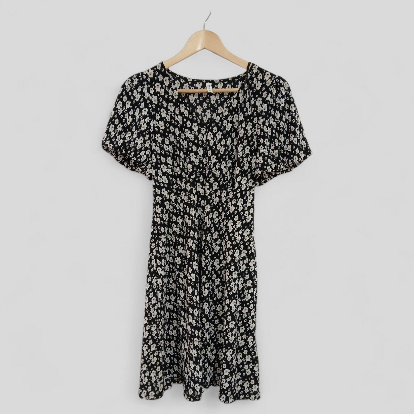 (S) &me | Black Floral Dress