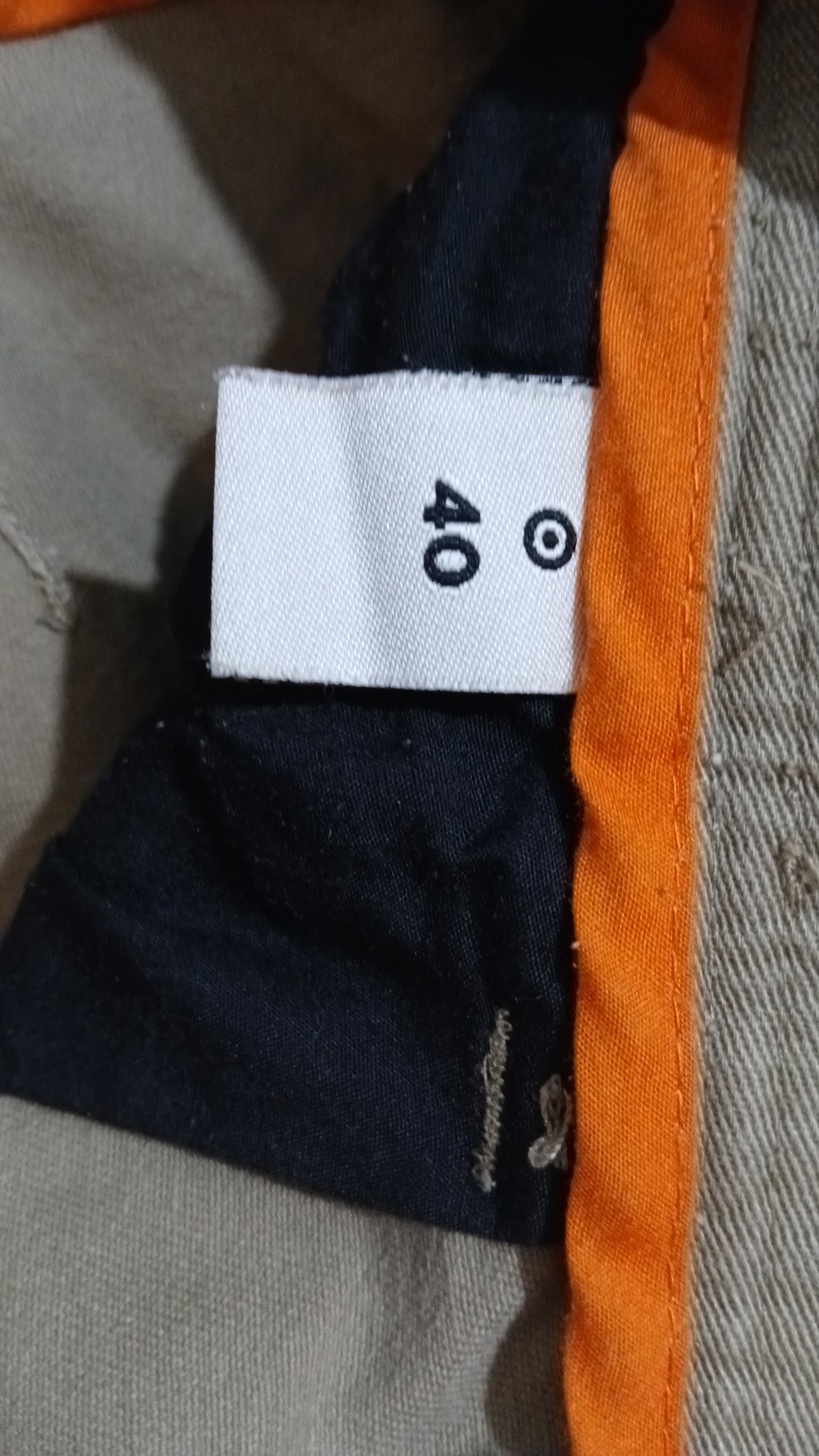 (40) Target | Beige Work shorts