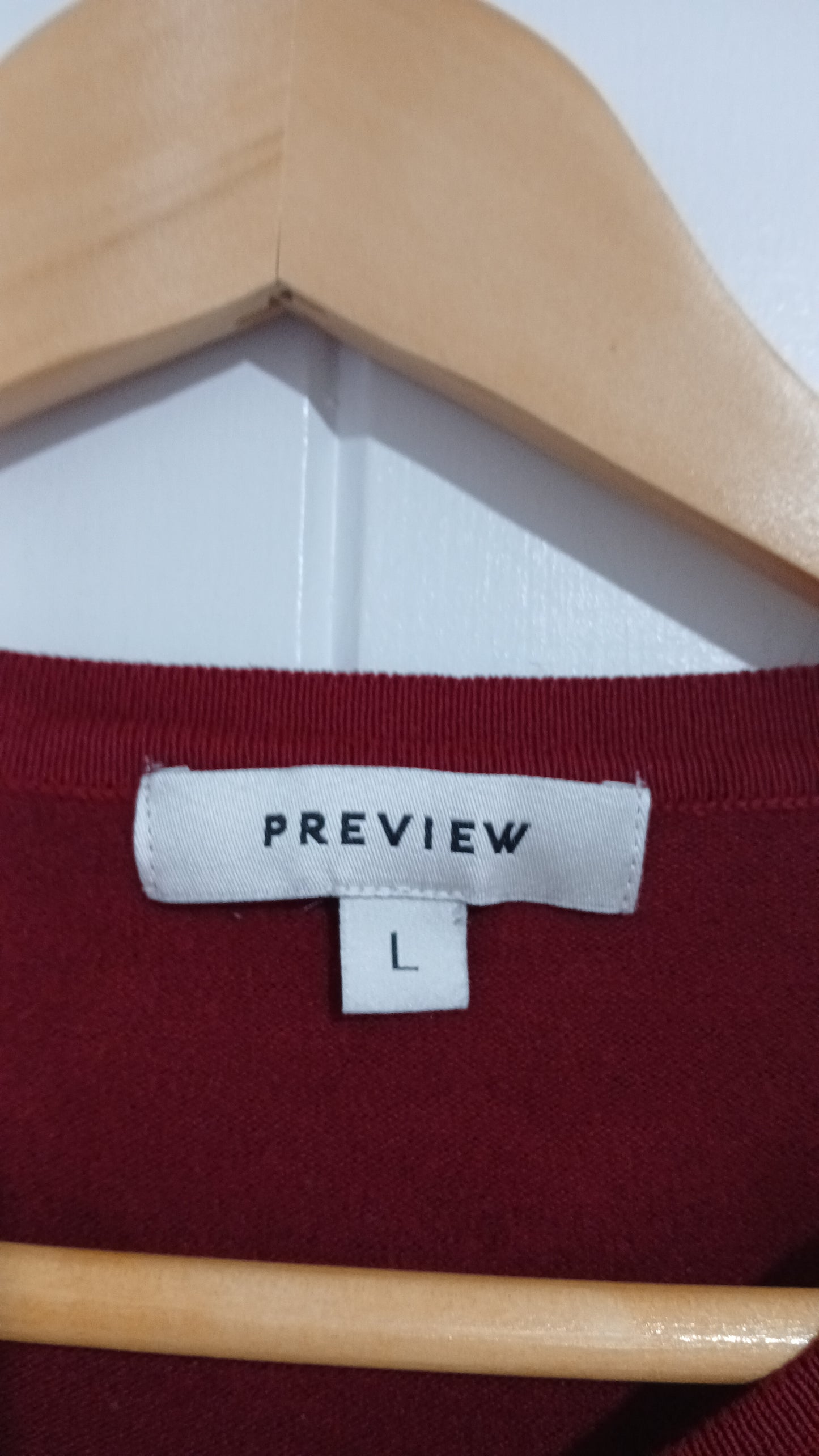(L) Preview | Red Cardigan