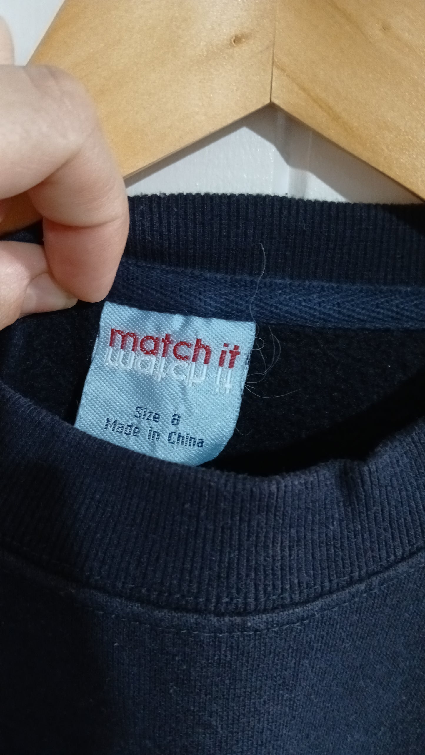 (8) Match It | Navy Jumper