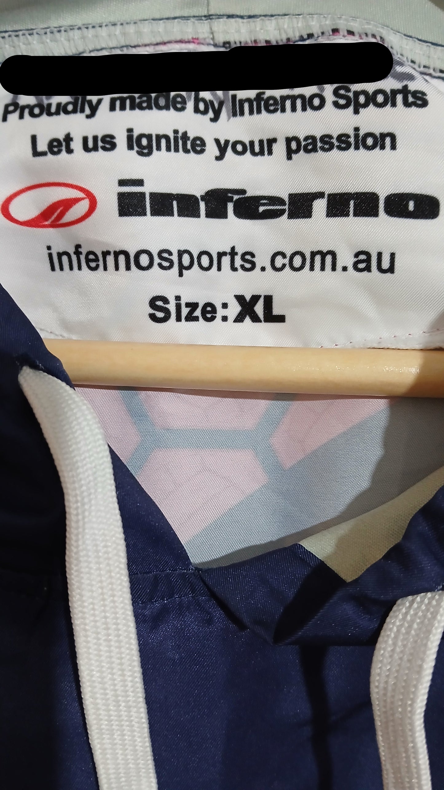 (XL) Netball QLD | Wind Breaker