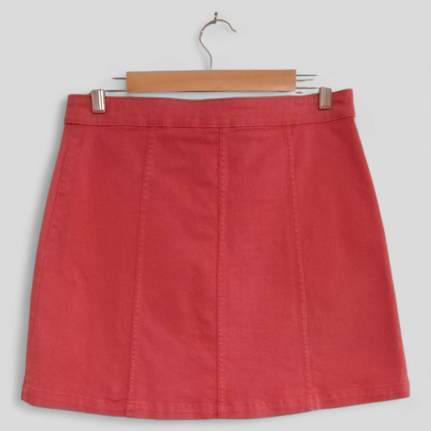 (10) Divided | Skirt Red Button front