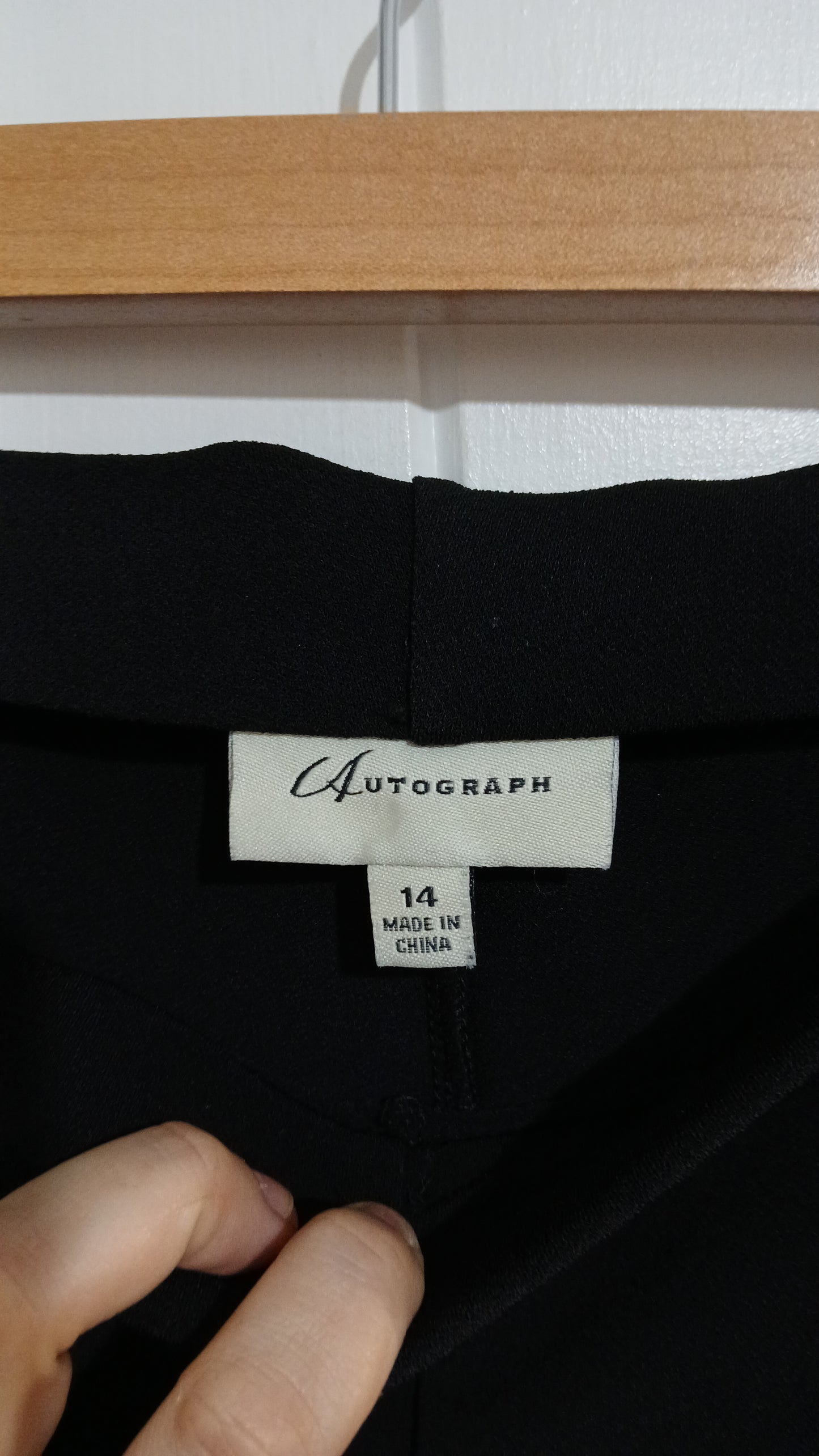 (14) Autograph | Black Slacks