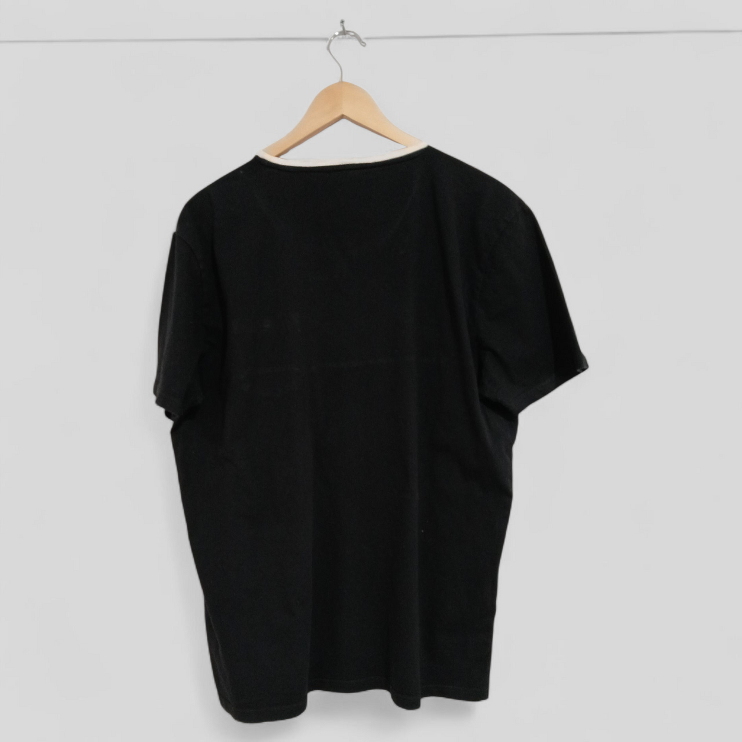 (XXL) Insitu Collective | BW tee