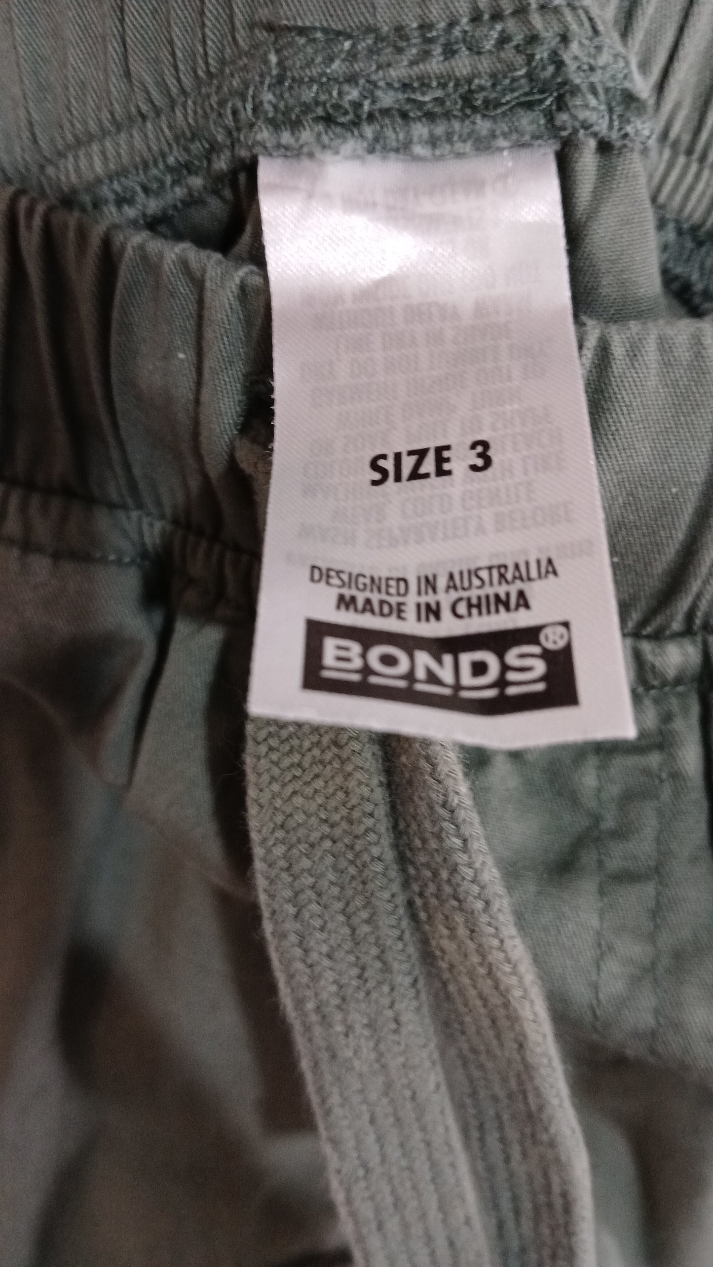 (3JNR) Bonds | Green Pants