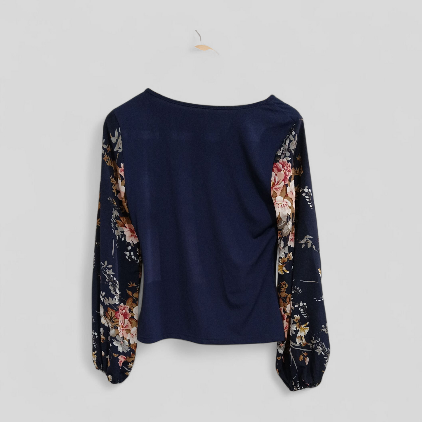 (L) Emery Rose | Navy Floral Sleeves