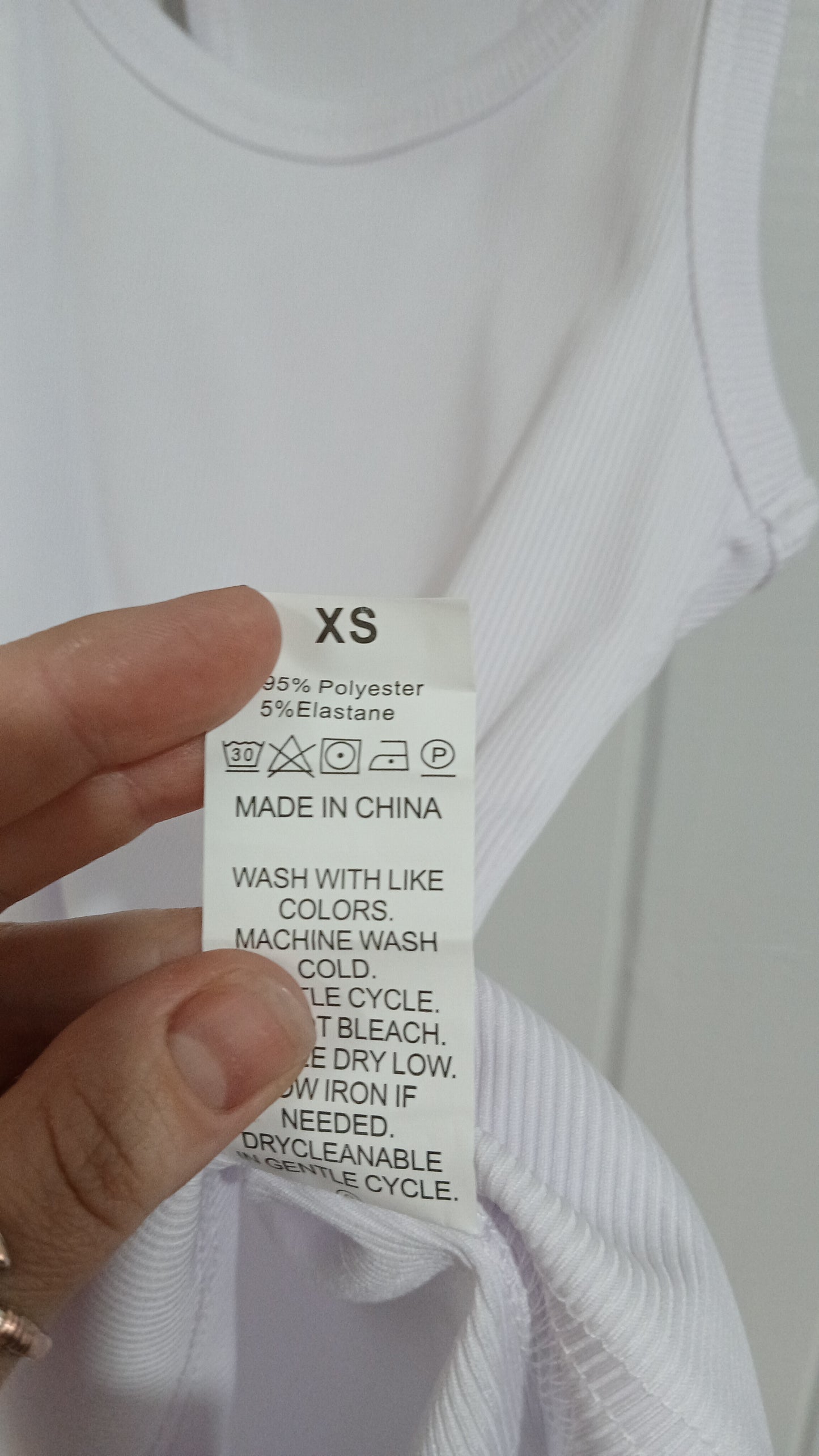 (XS) BNWT | White Singlet