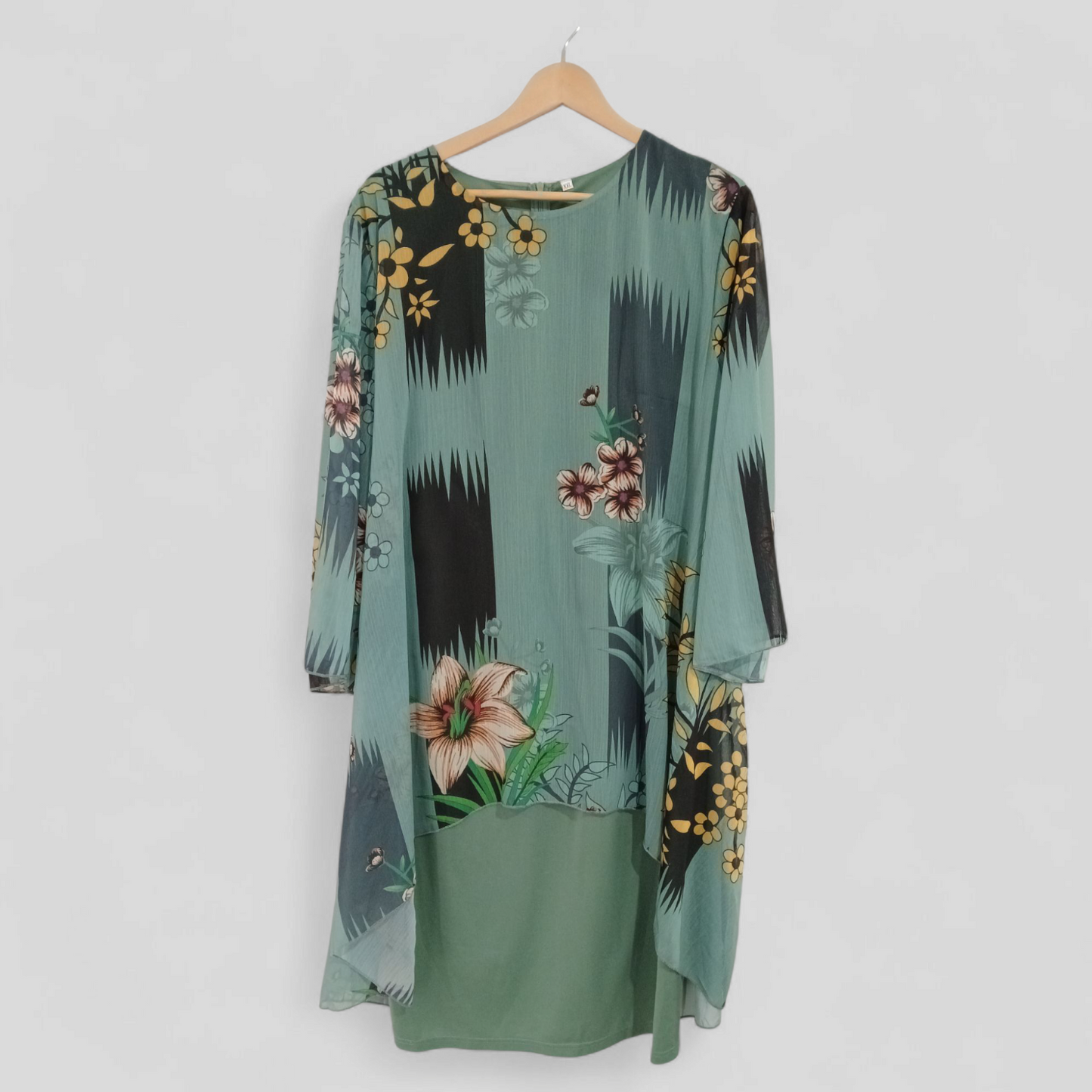 (XXL) Unknown | Dress