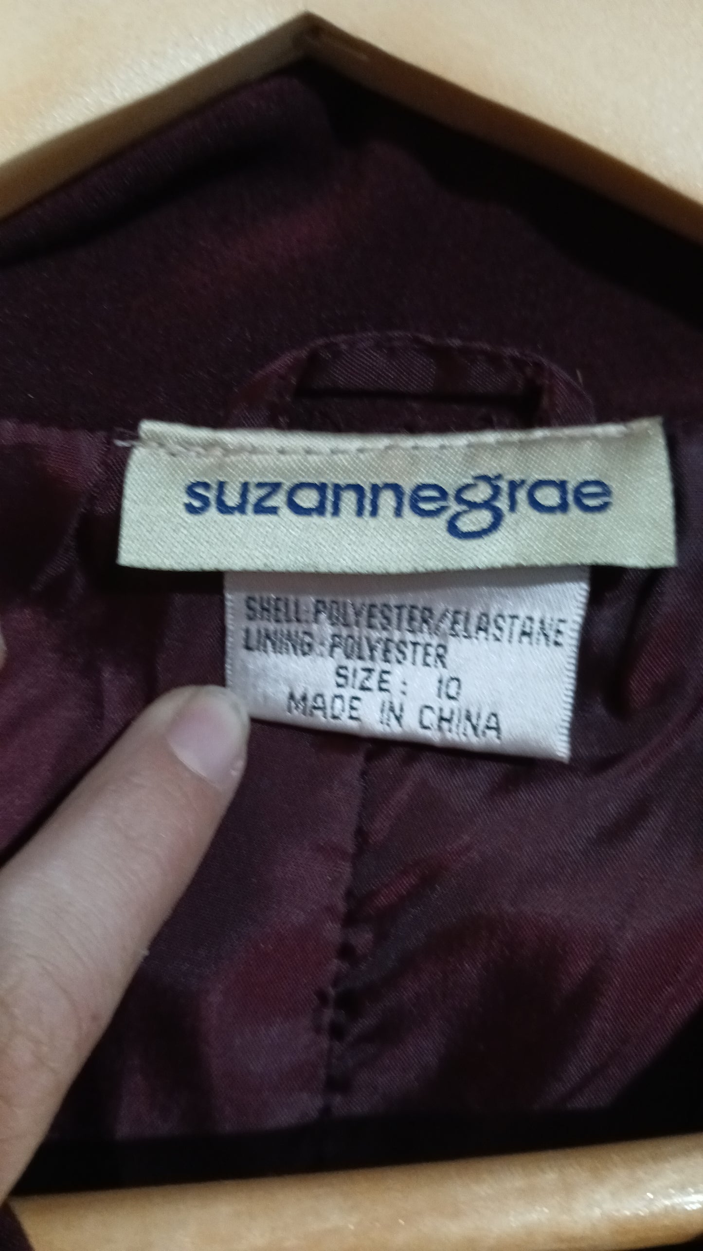 (10) Suzannegrae | Maroon Blazer