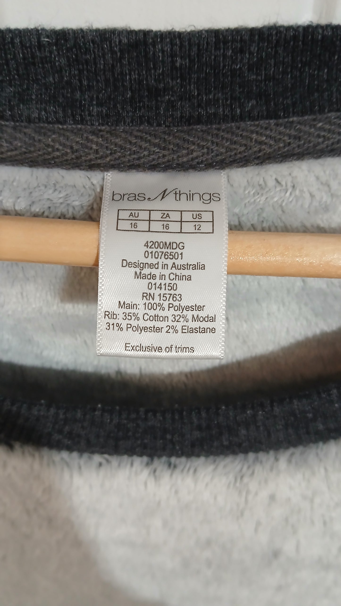 (16) Bras N Things | Long Jumper/ Nightir