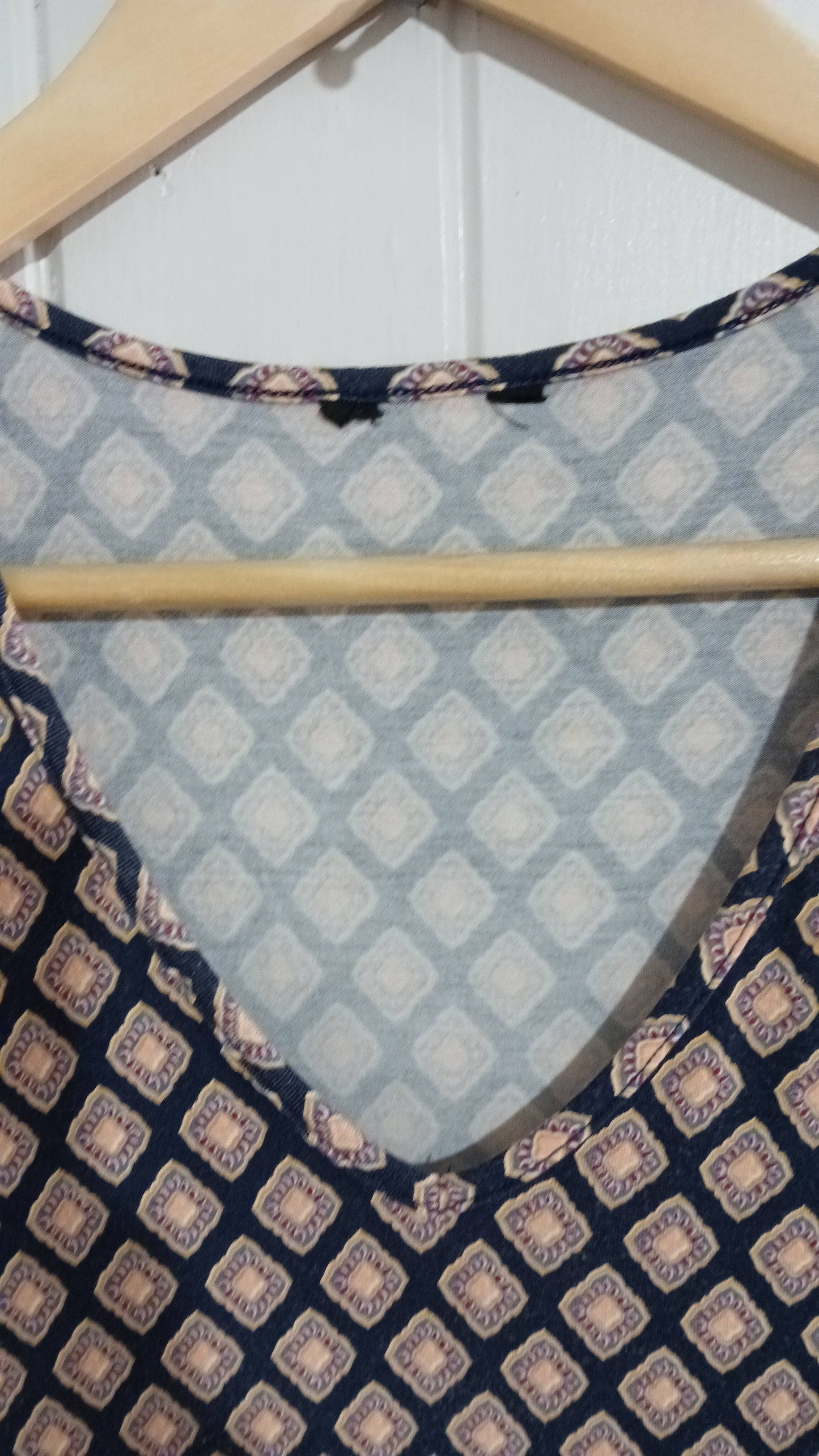 (L) T Shirt Dress Patterened