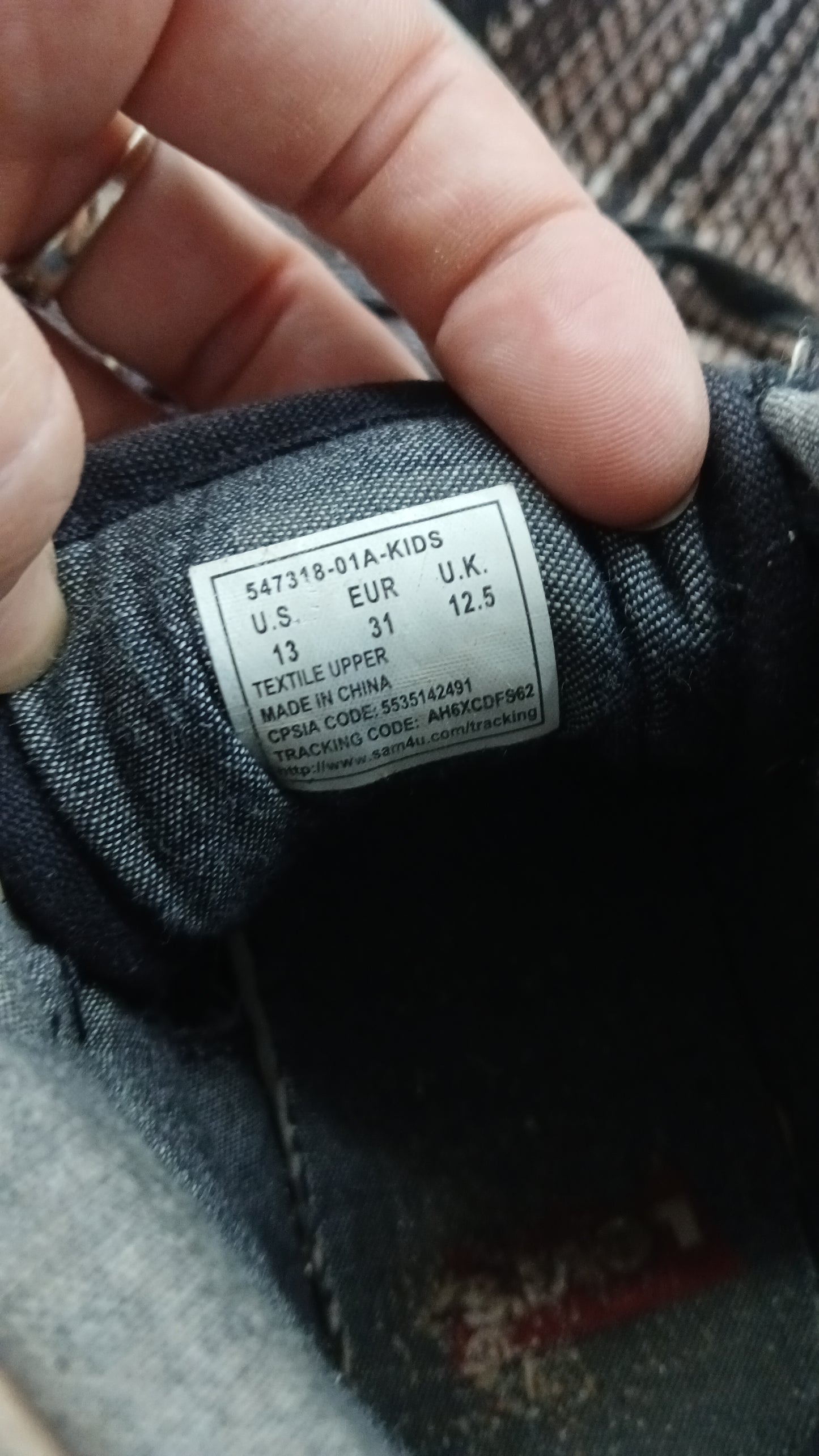 (13JNR) Levis | High Top Shoes