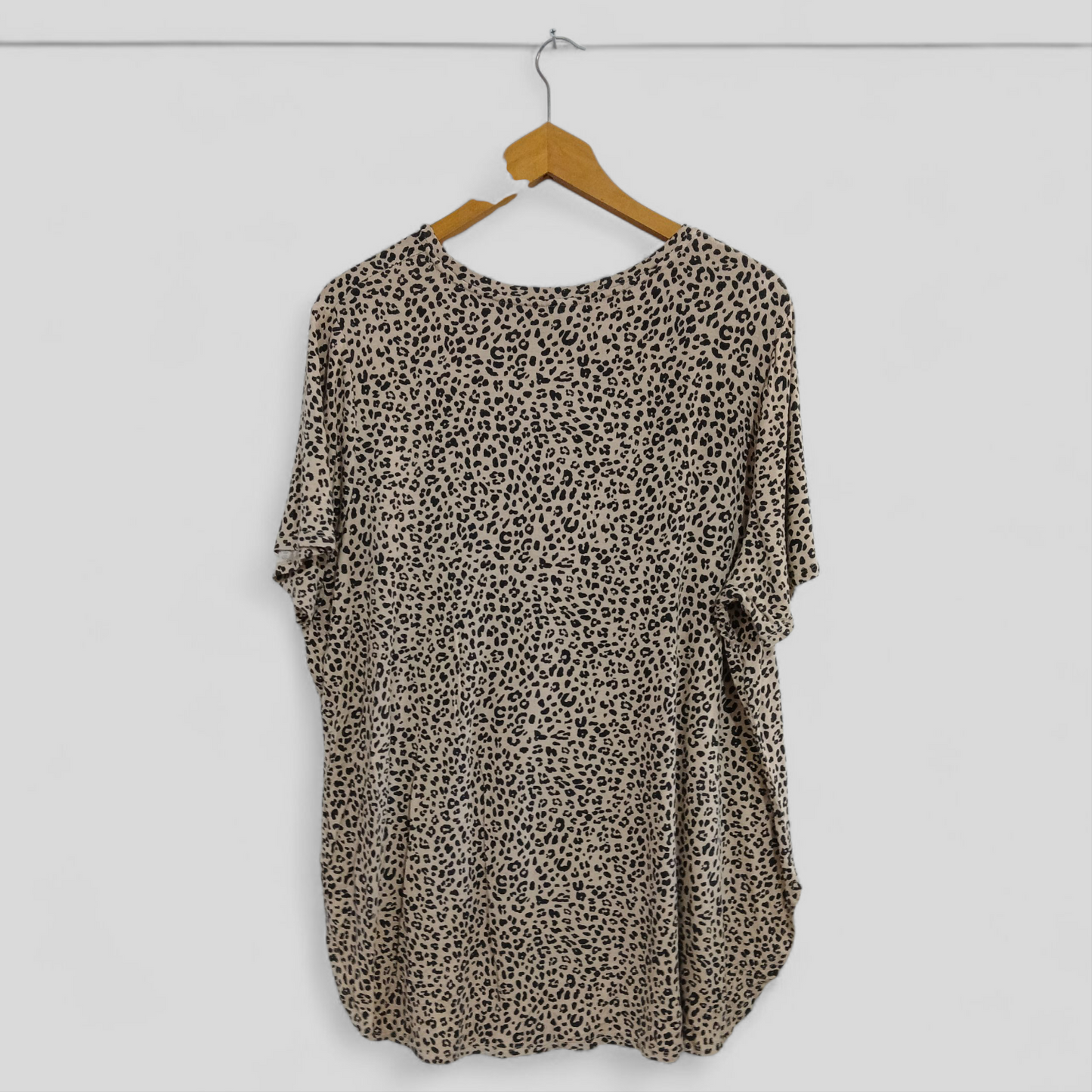 (20) Anko | Animal Print Tee