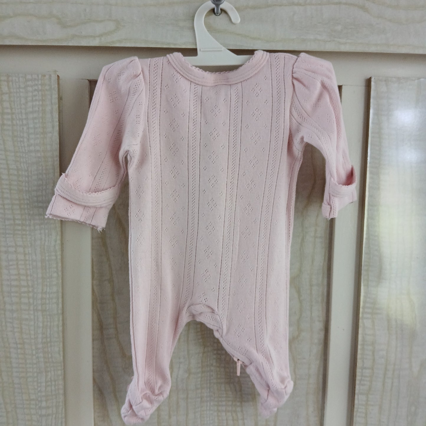 (00000) Pink Lace L/S Bodysuit
