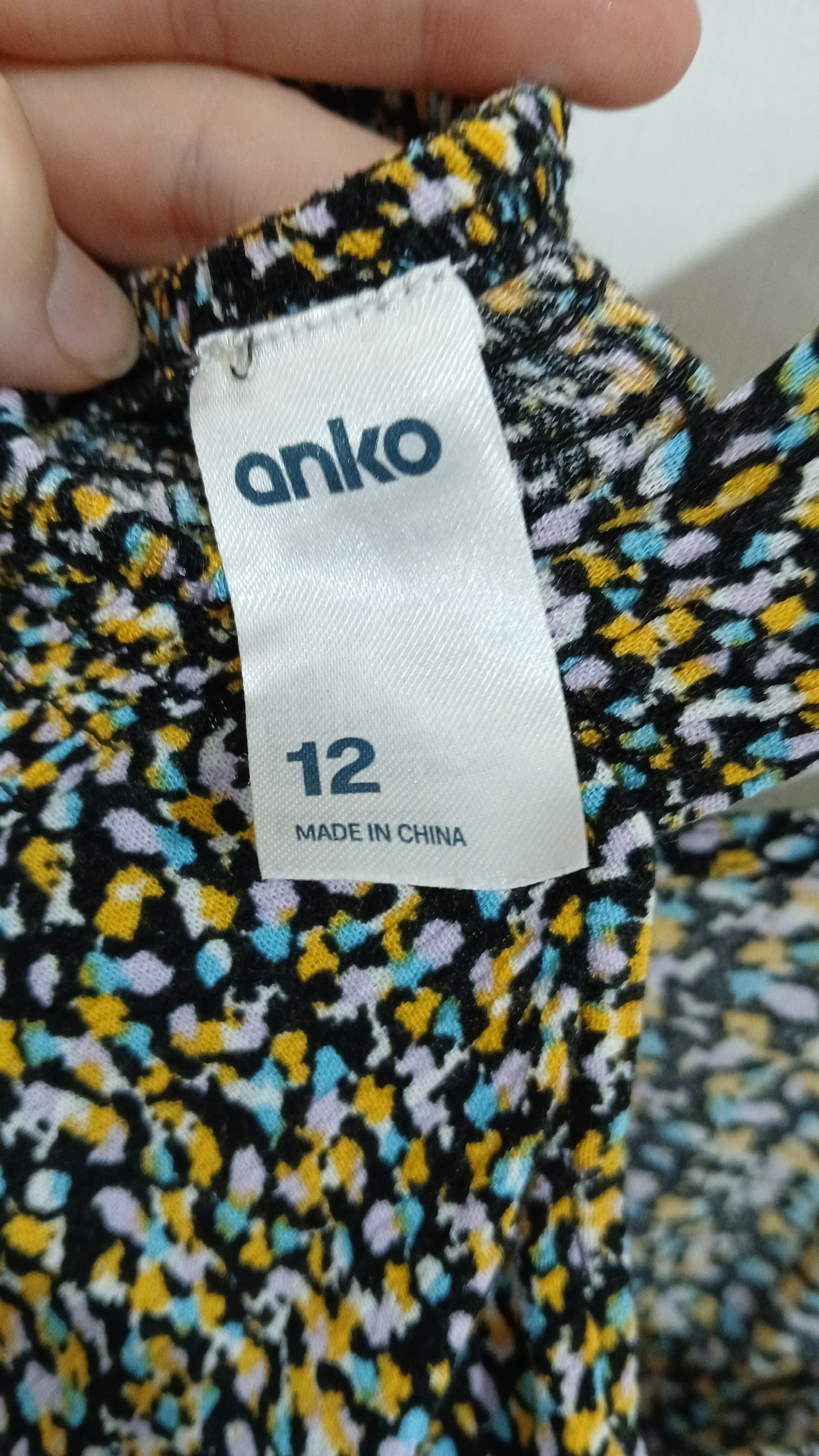 (12) Anko | Patterened Blouse