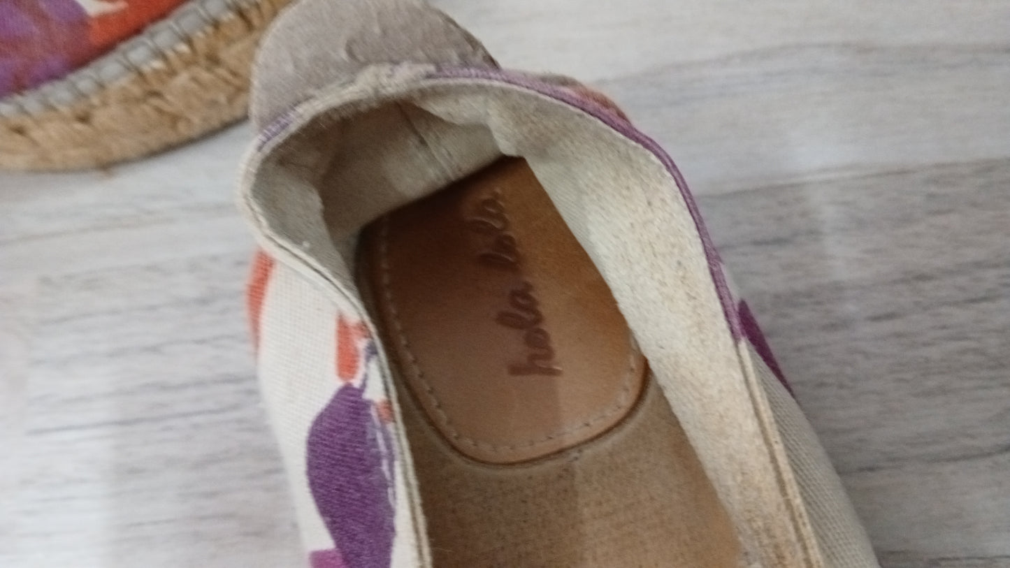 (41) Hola Lola | Floral Shoes