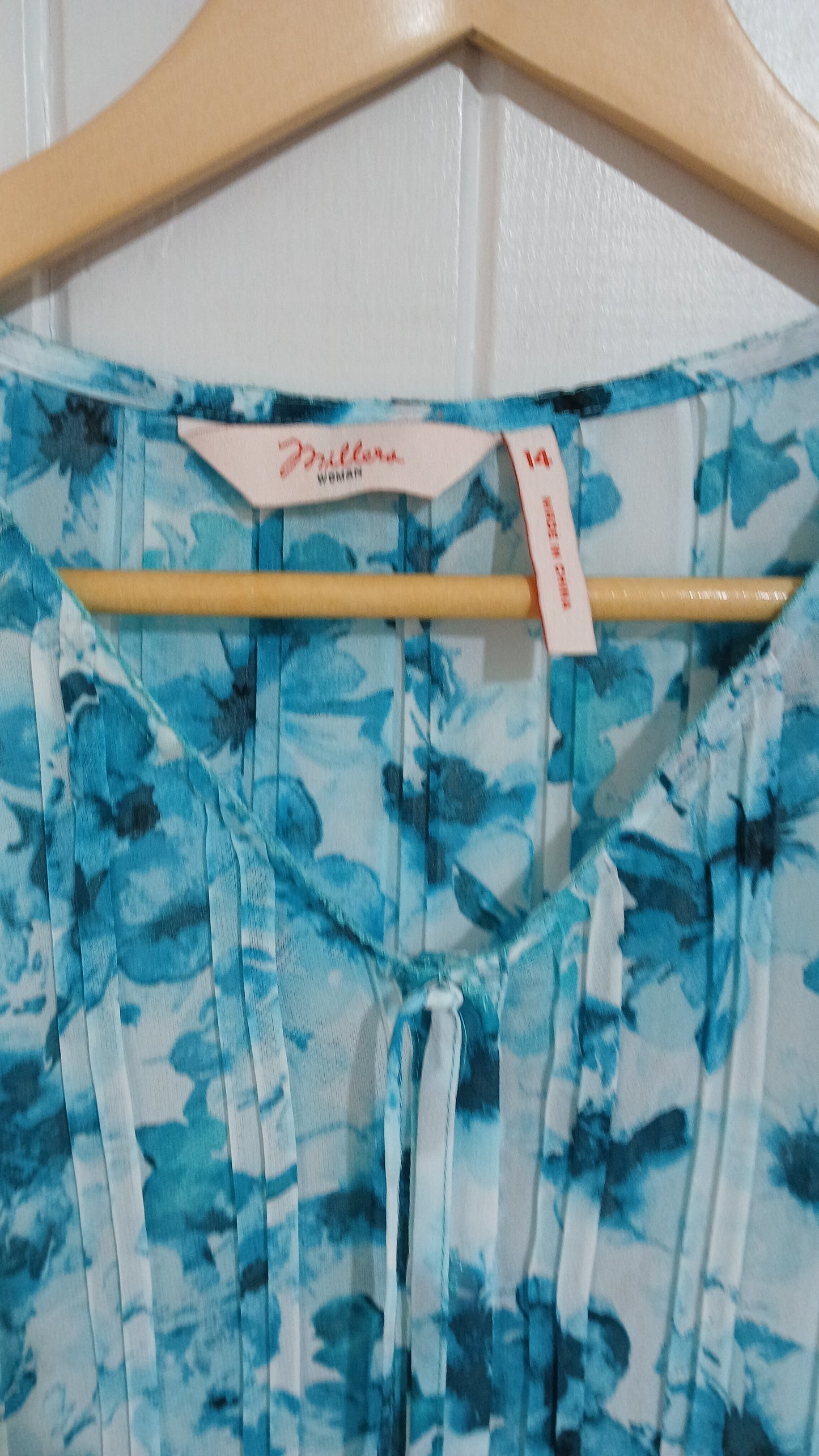 (14) Millers | Blue Floral Blouse