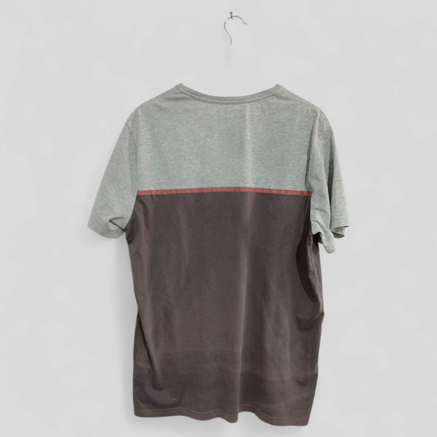 (XL) Jeanswest | Grey/Brown Tee