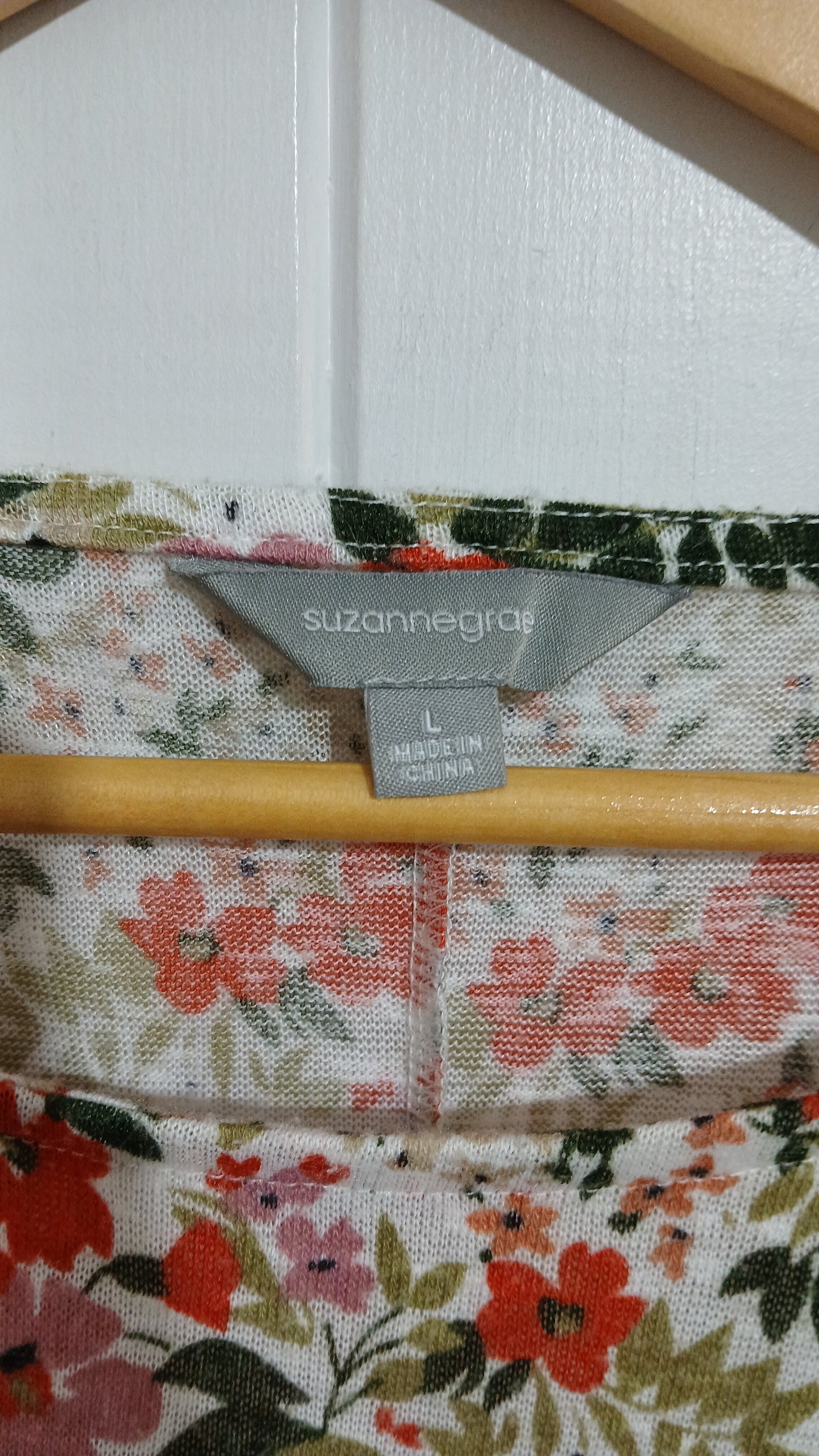 (L) Suzannegrae | Floral Blouse