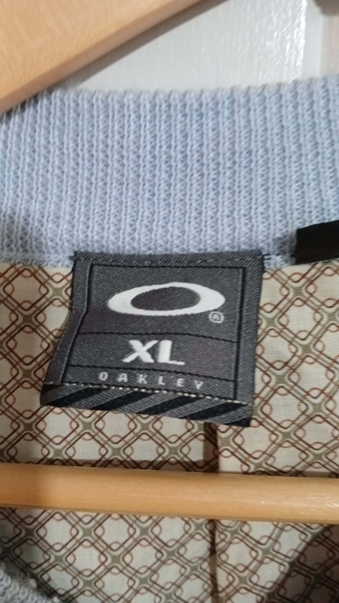 (XL) Oakley | Vest
