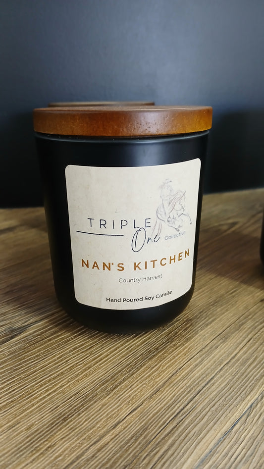 Nan's Kitchen | Country Harvest Candle