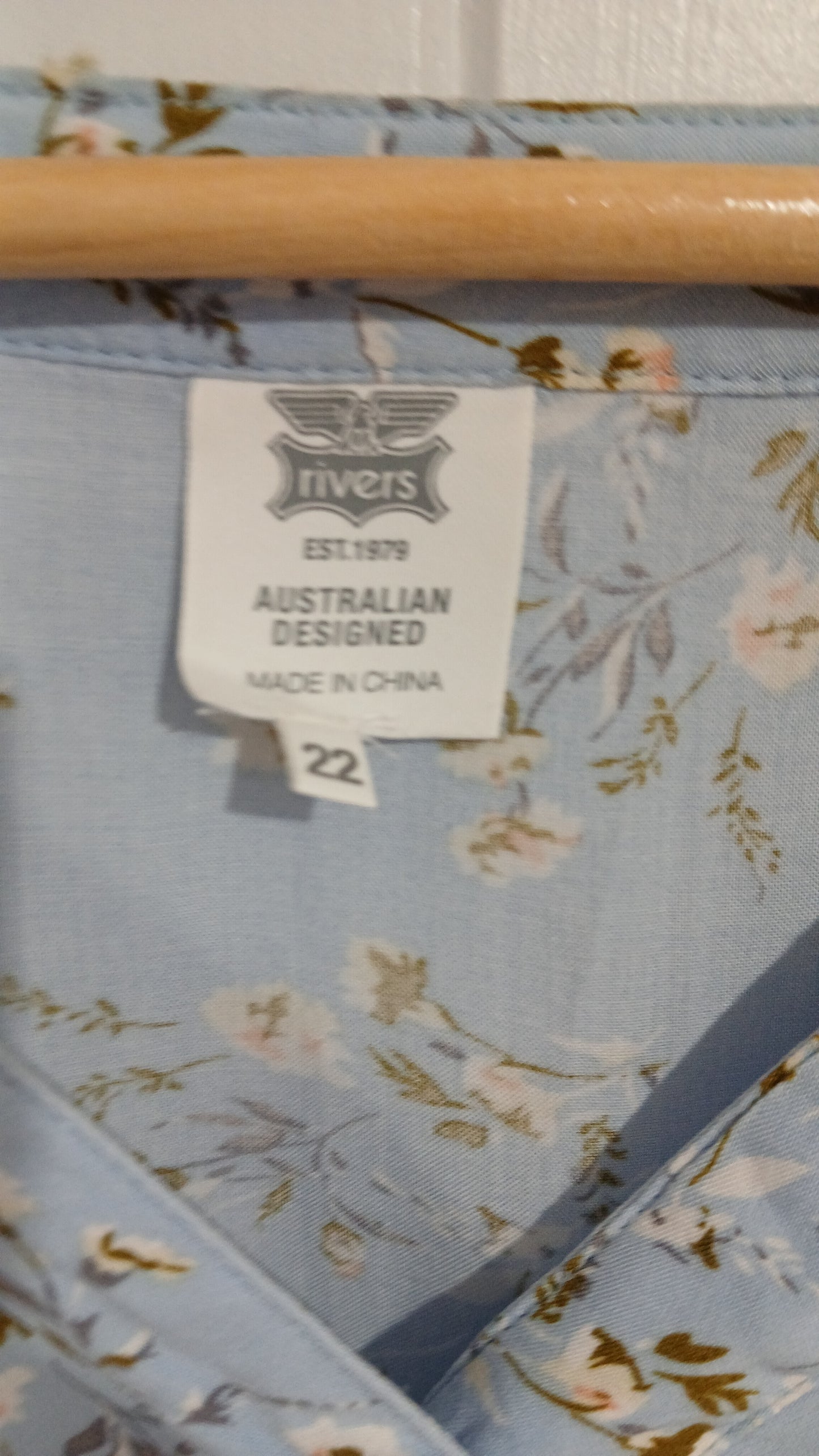 (22) Rivers | Floral Blouse