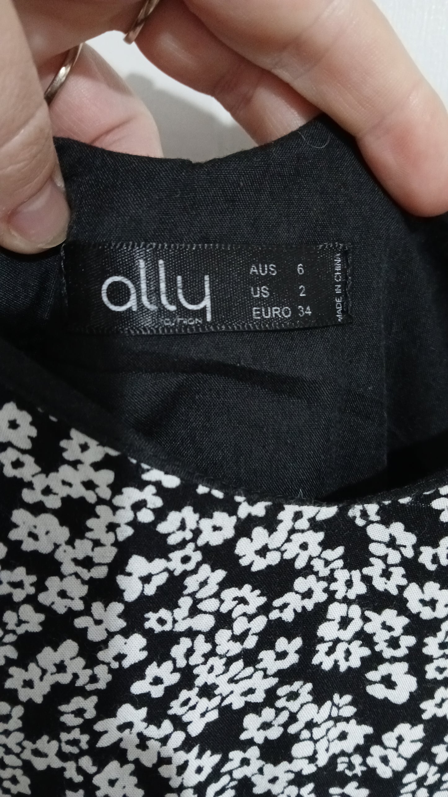 (6) Ally | BW Floral Dress
