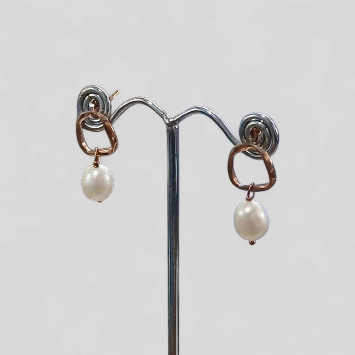 Bella Donna Silver | EARRING PEARL STUDS