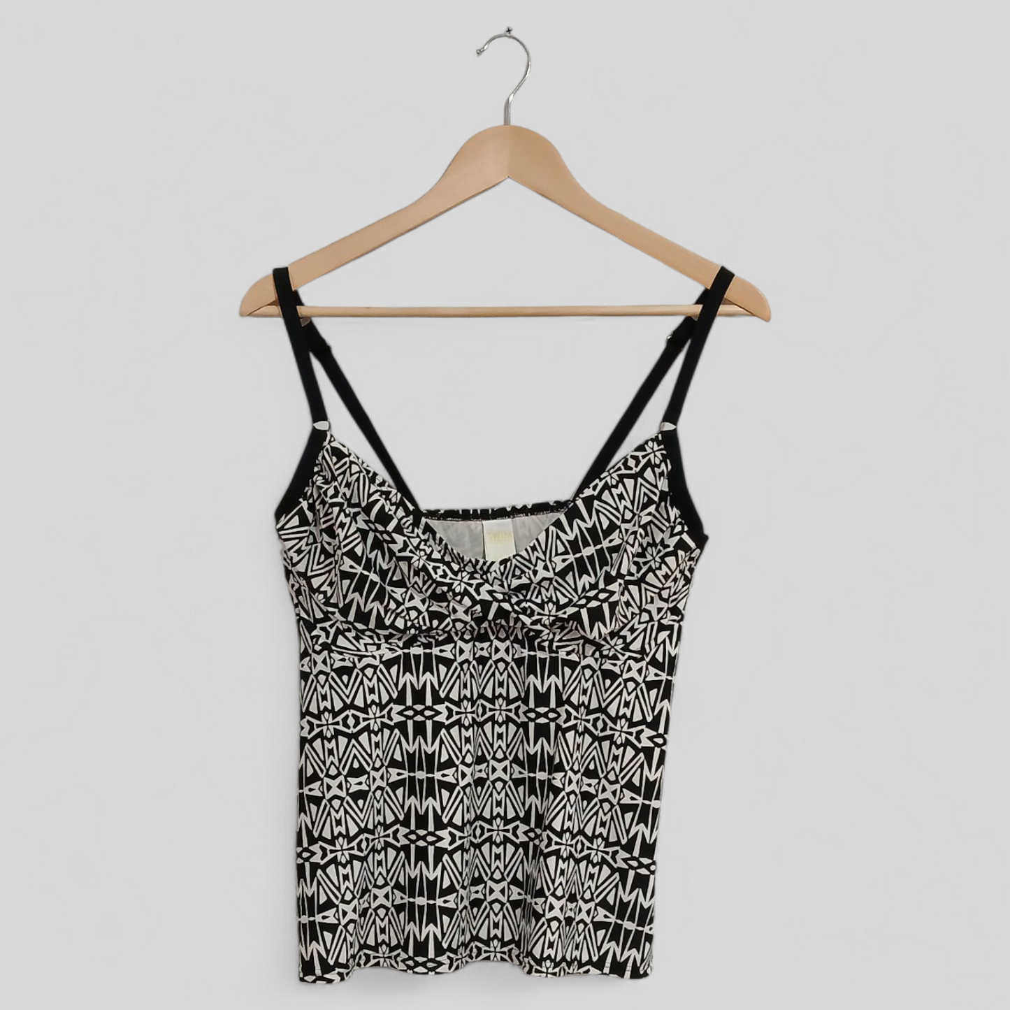(36DD) Swim Systems | Swim Top