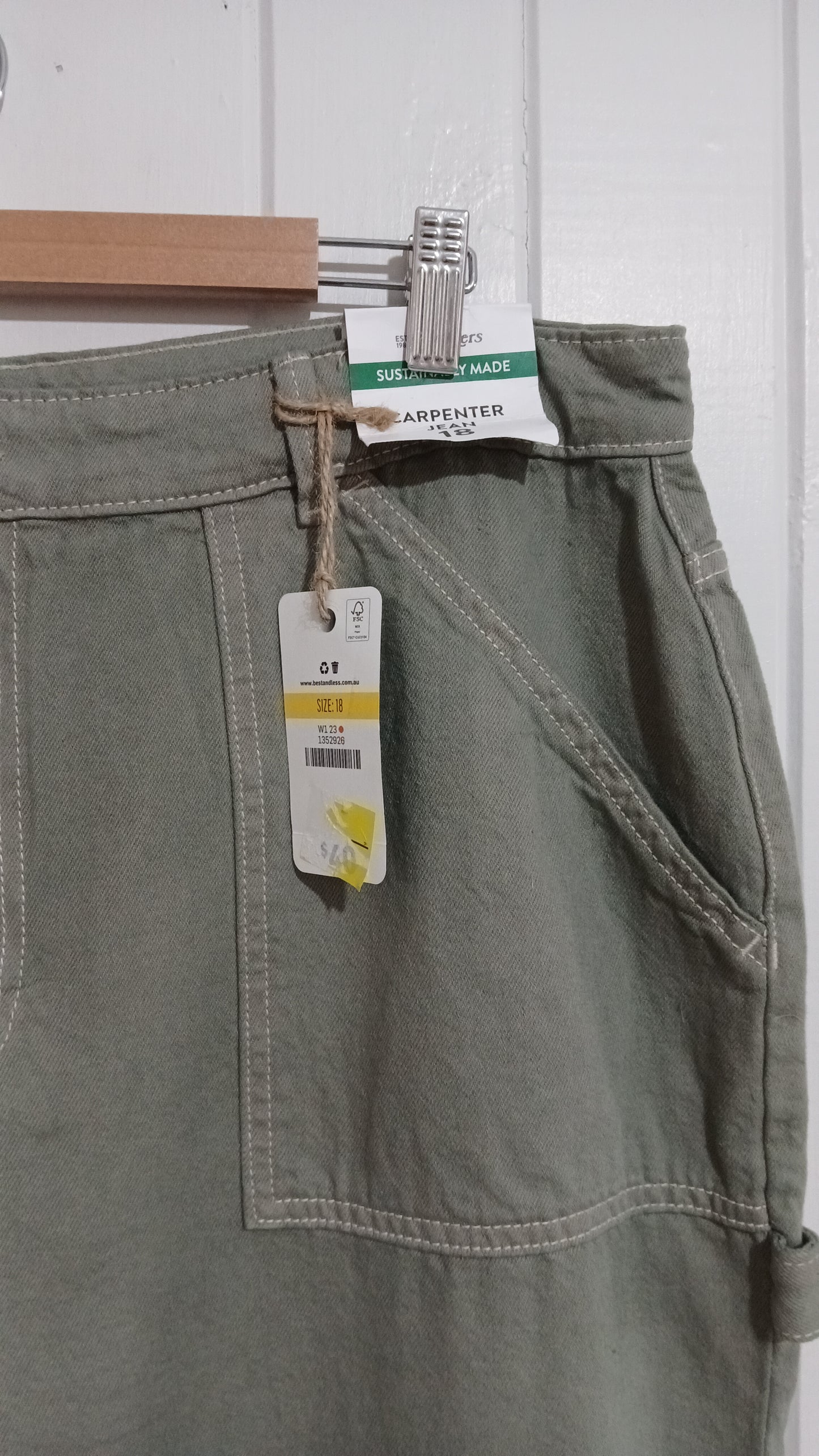 (18) Breakers | Green Carpenter Jeans | BNWT