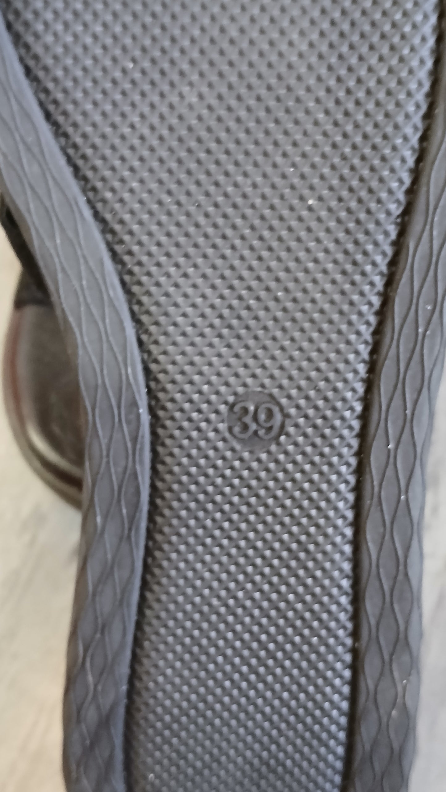 (39) Meilidian | Black Sandals