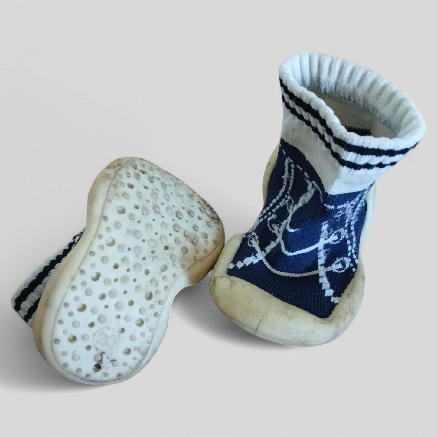 (12-15months) First Walkers Pull on Baby Shoes