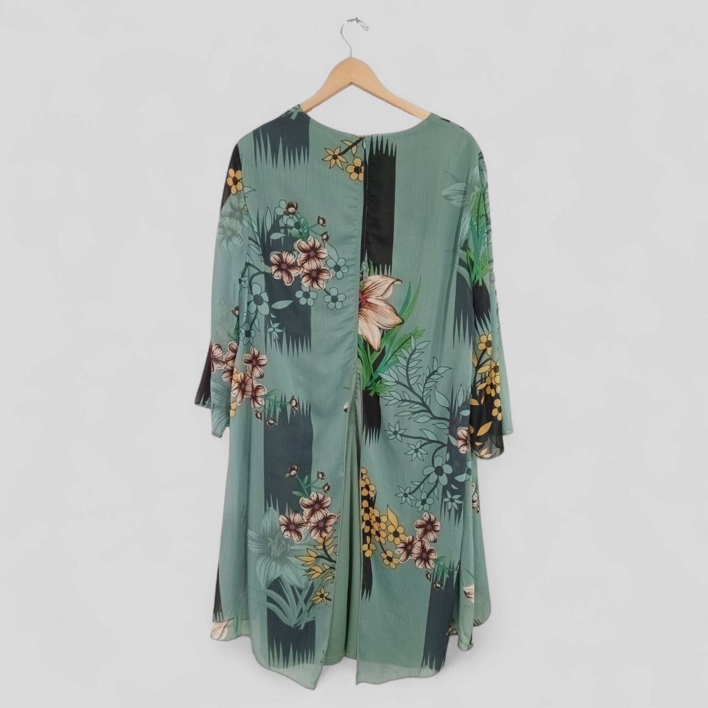 (XXL) Unknown | Dress