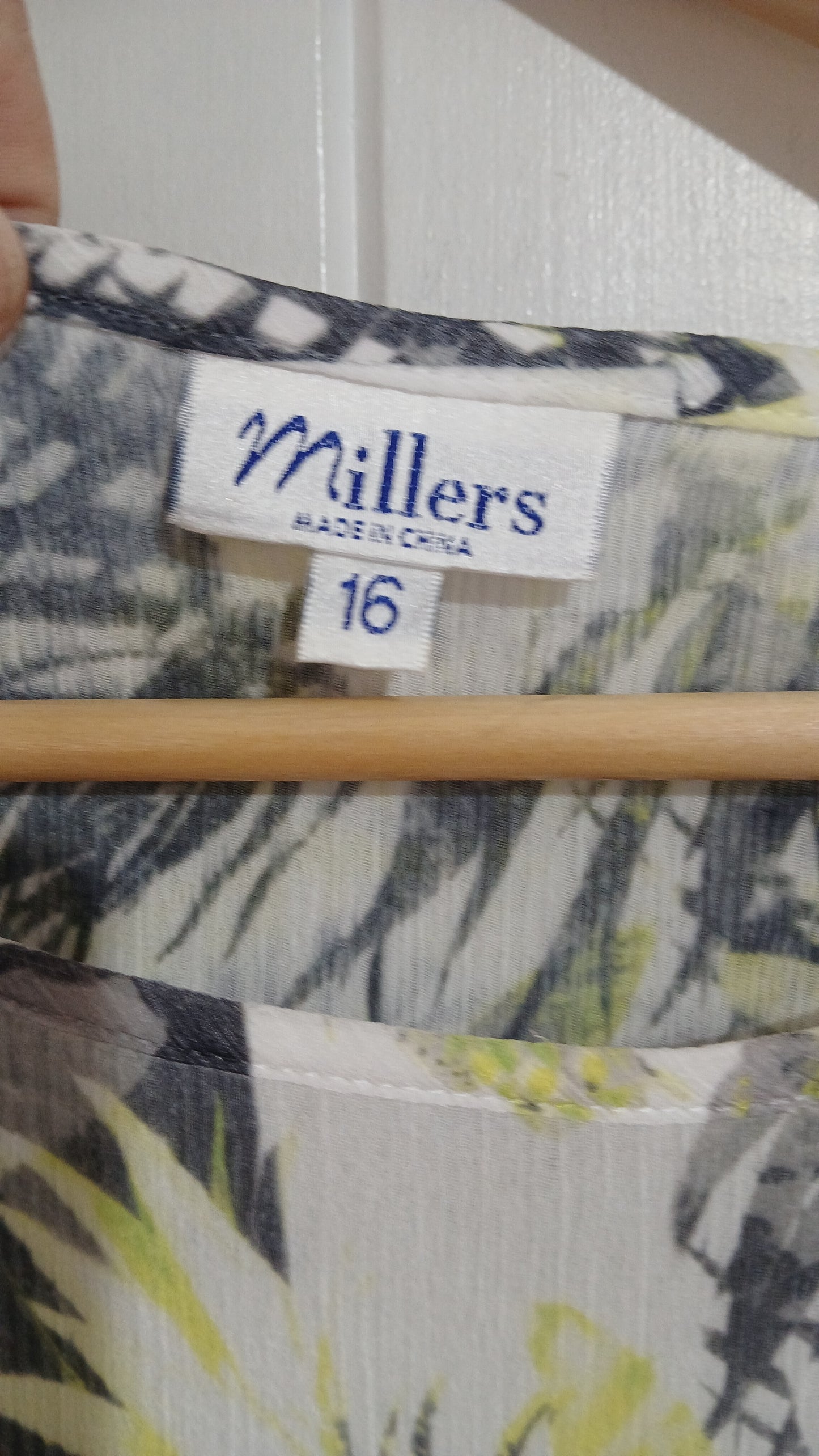 (16) Millers | Yellow Flower Blouse