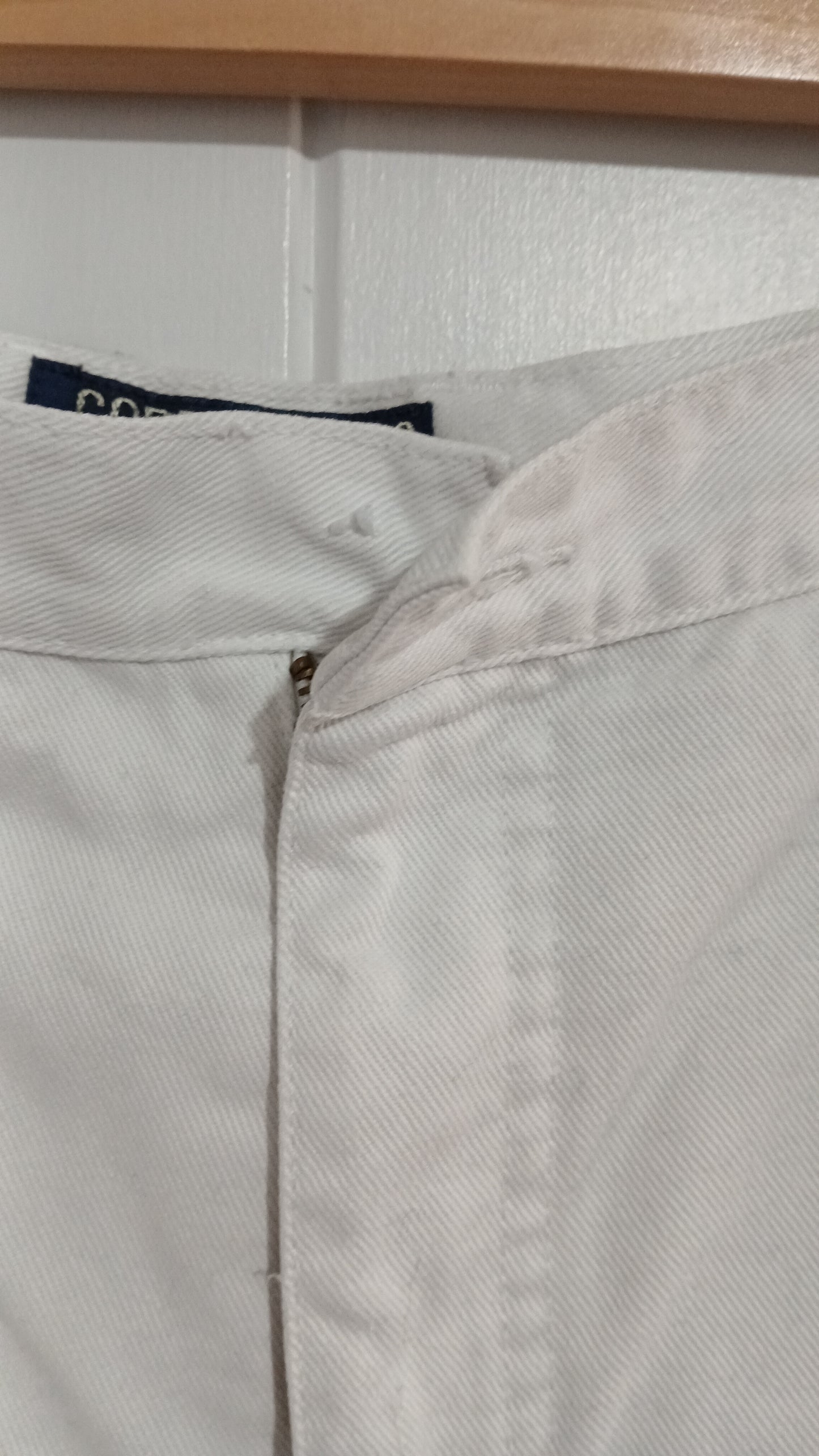 (32) Corfu Jeans | White Shorts